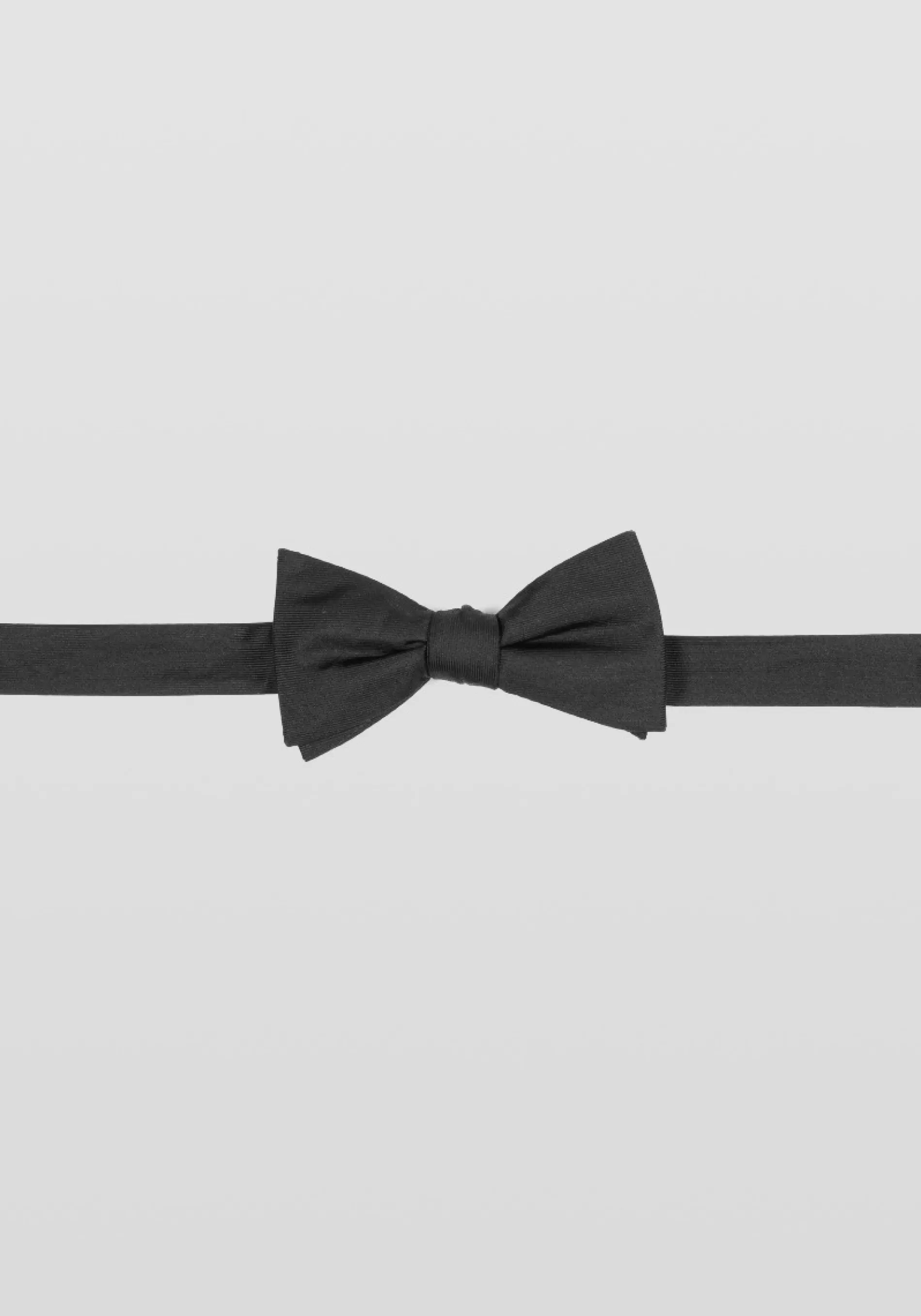 Fashion CLASSIC BOW TIE IN PLAIN HUES Ties and Bow ties