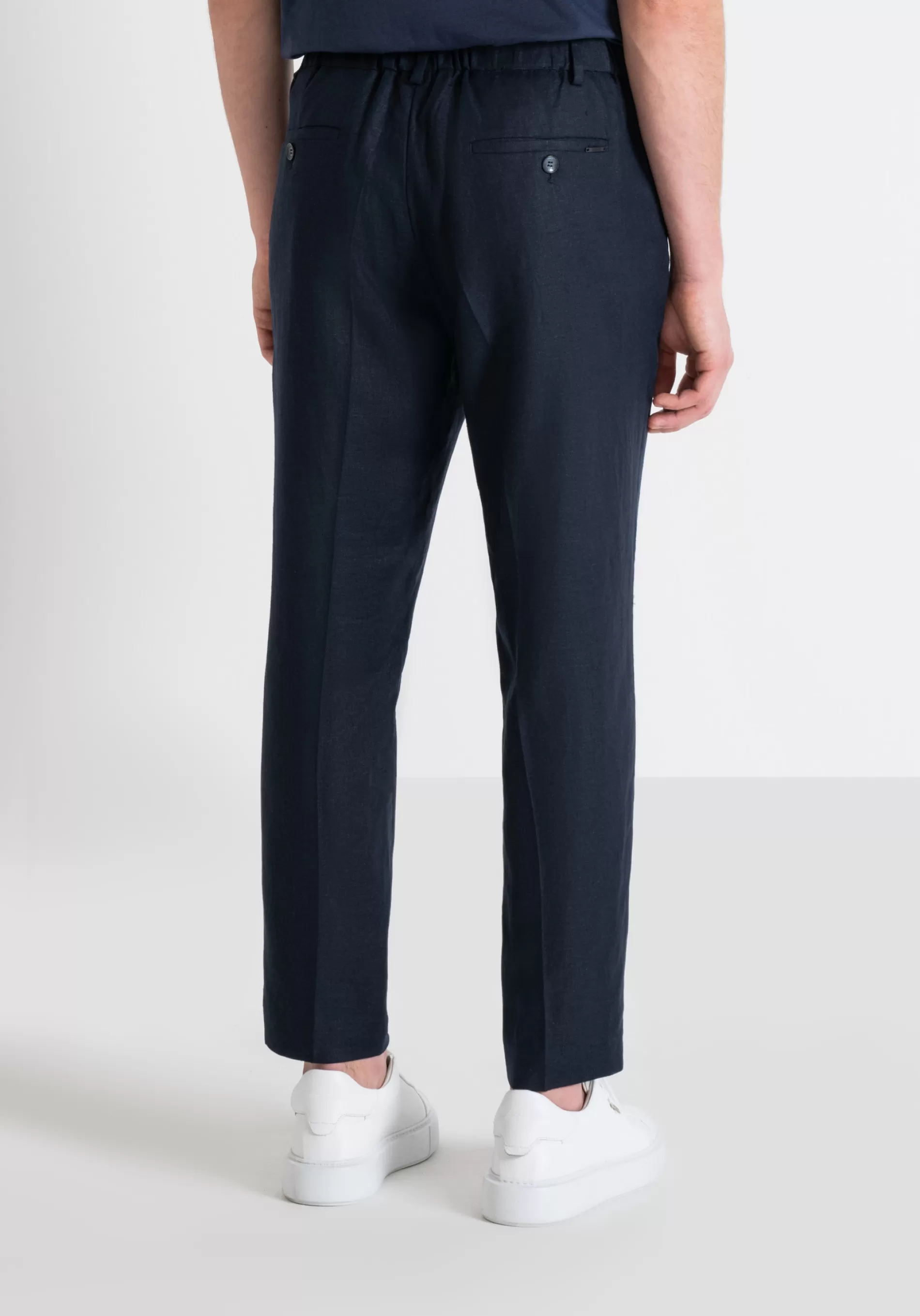 Best Sale GUSTAF CARROT FIT TROUSERS IN LINEN VISCOSE BLEND FABRIC Trousers