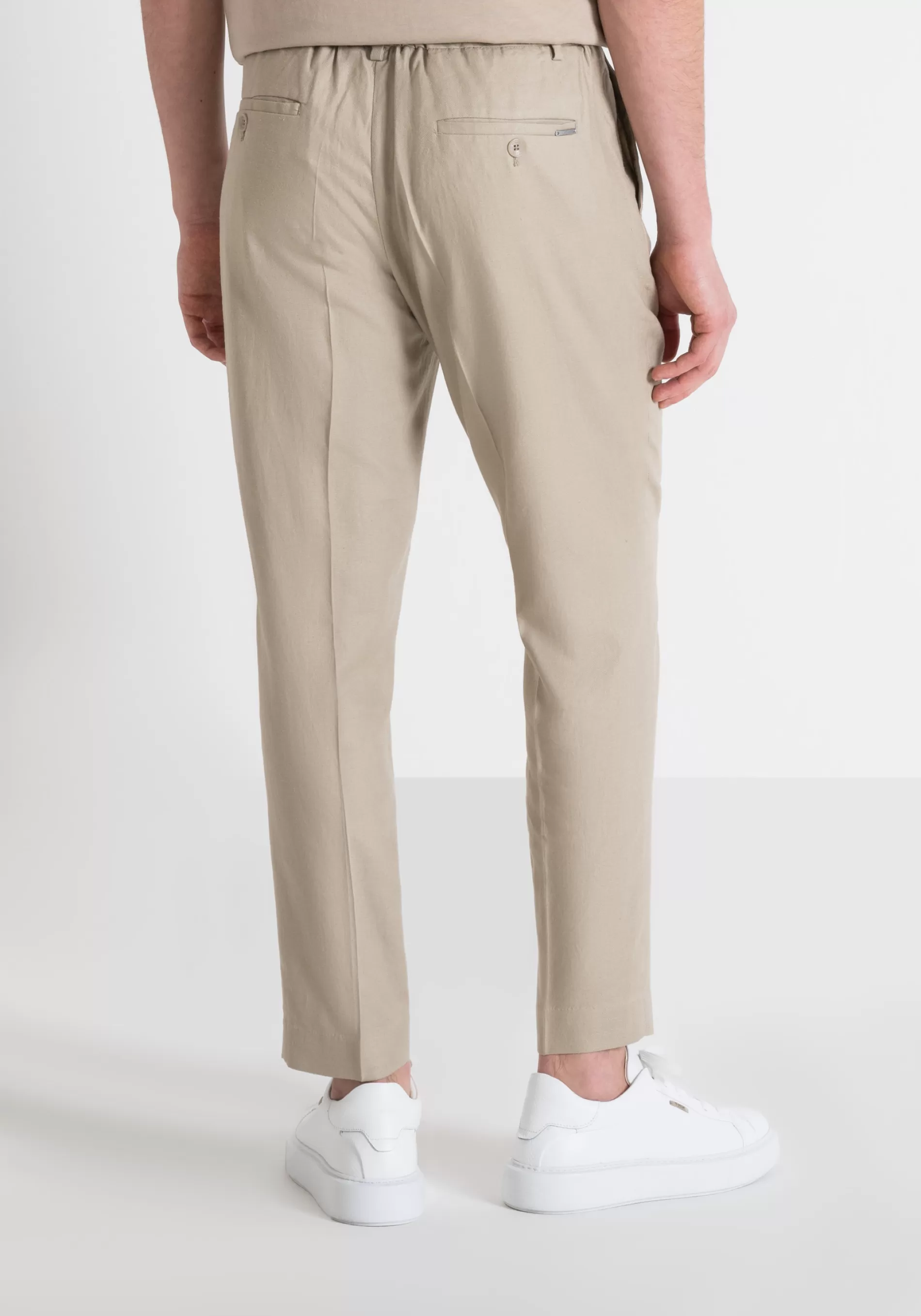 Discount GUSTAF CARROT FIT TROUSERS IN LINEN VISCOSE BLEND FABRIC Trousers