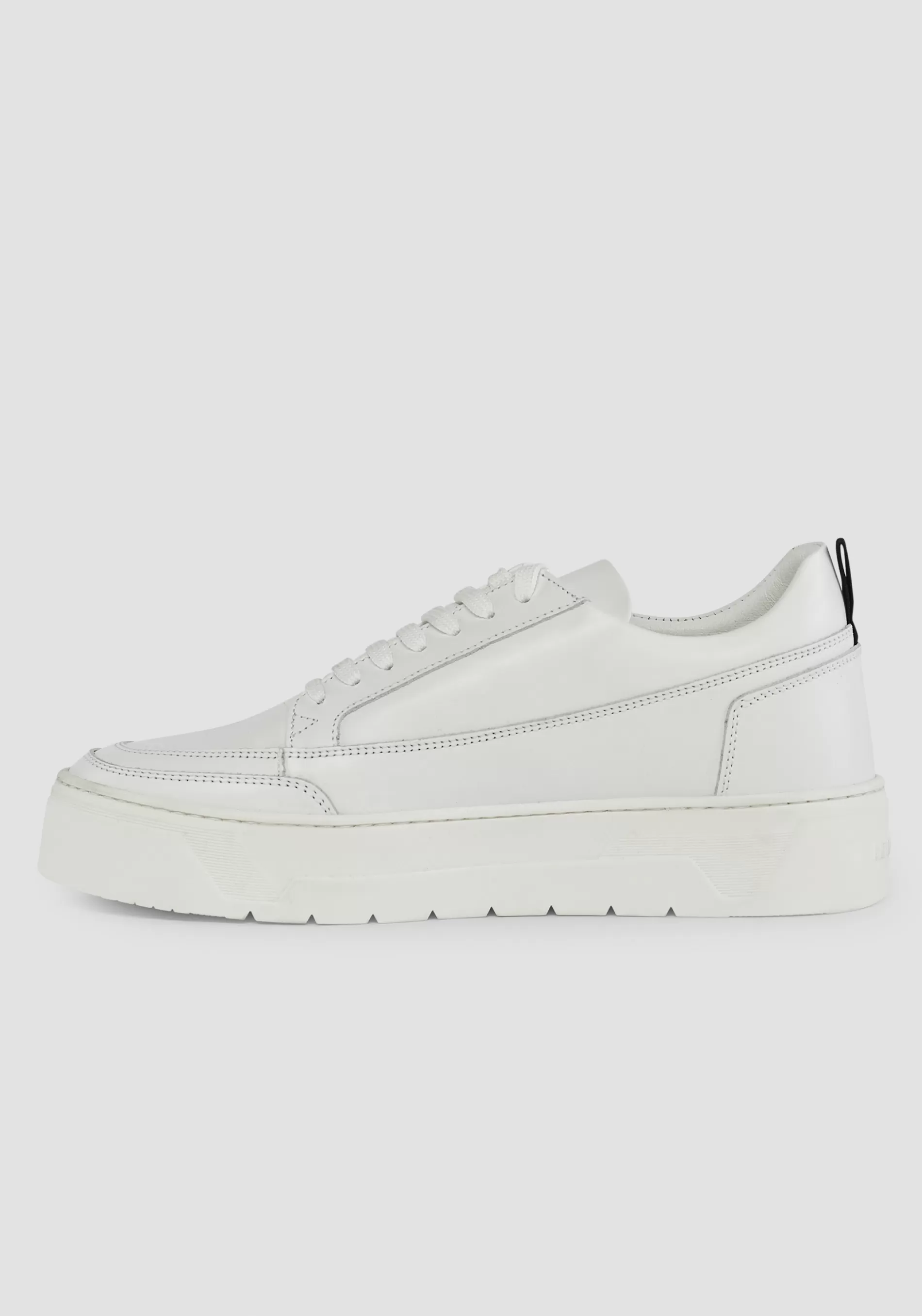 Discount "FLINT" LOW-TOP LEATHER SNEAKERS Sneakers