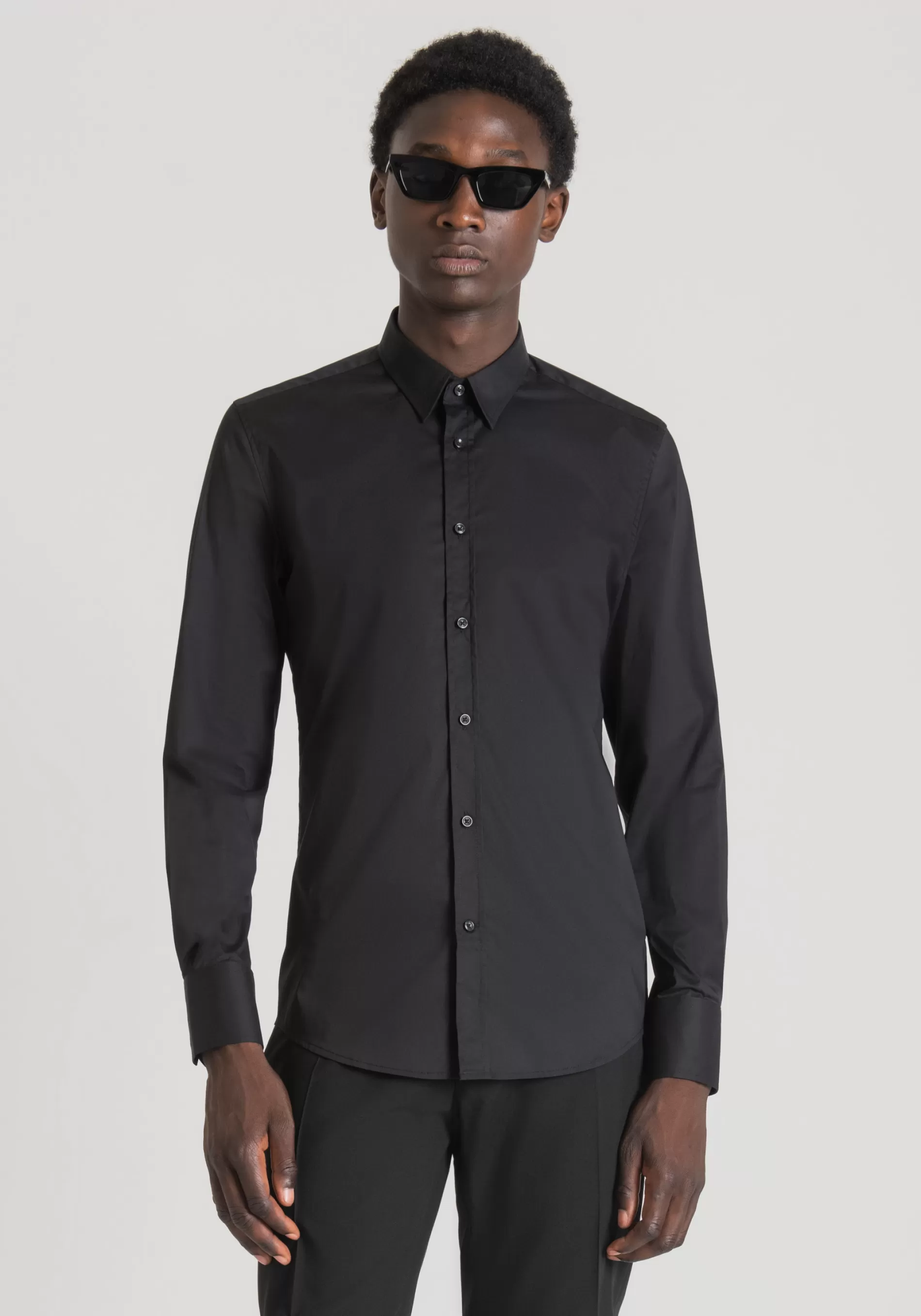 Shop "MILANO" SUPER-SLIM-FIT SHIRT IN COOL STRETCH-COTTON-BLEND POPLIN Shirts