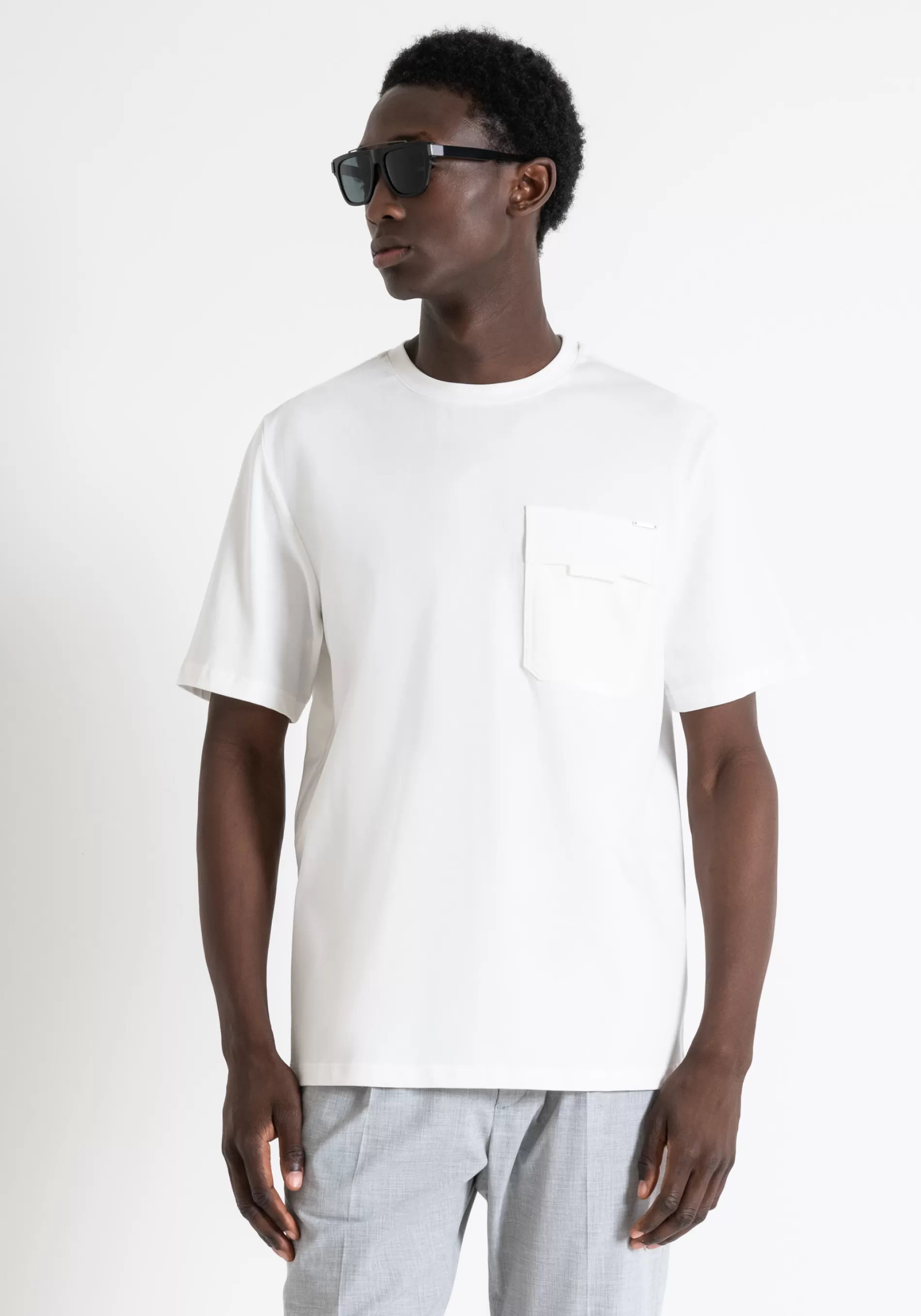 Outlet RELAXED FIT T-SHIRT IN COTTON WITH LOGO PLAQUE T-shirts and Polo