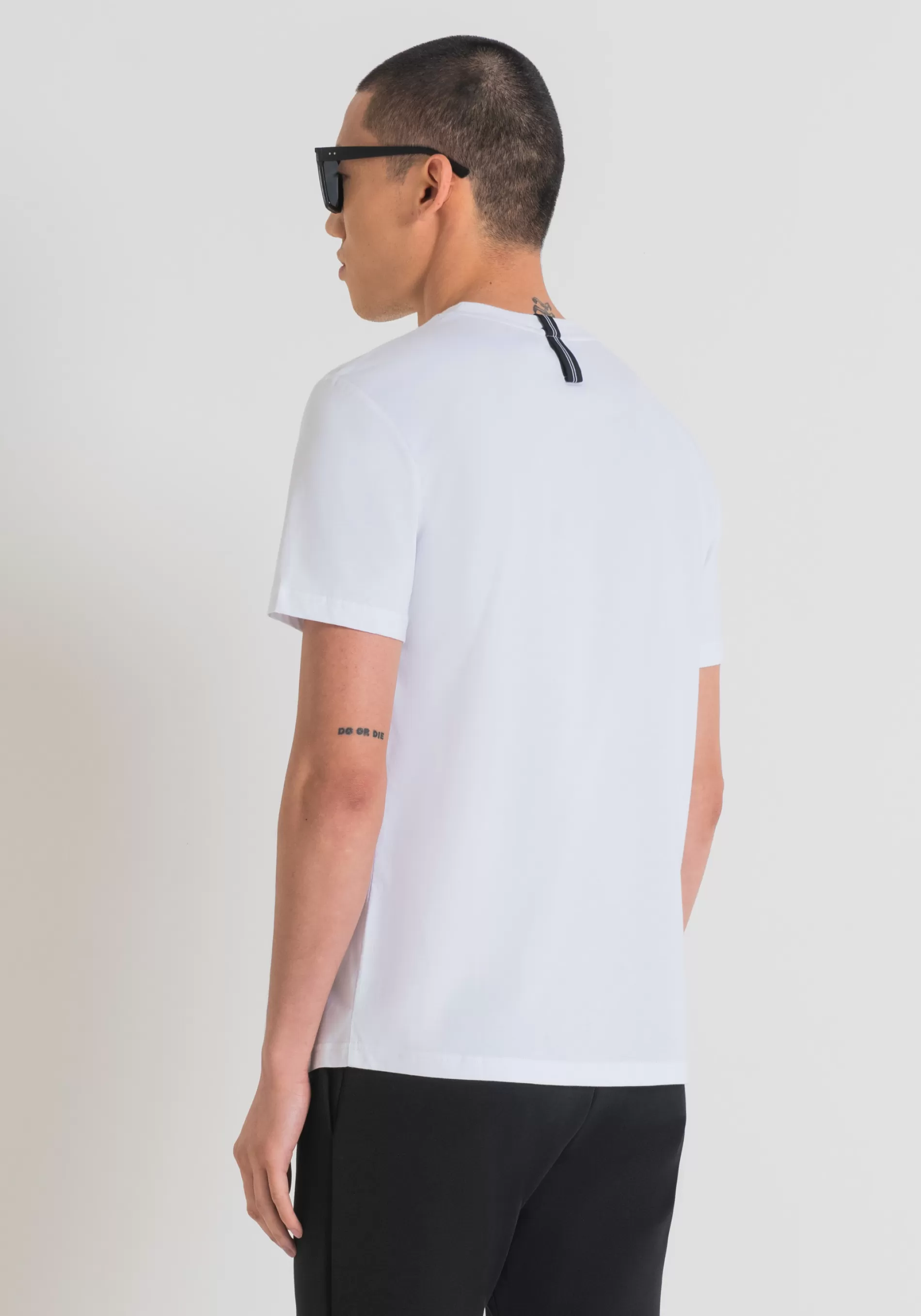 Sale SLIM FIT T-SHIRT IN COTTON WITH RUBBER-EFFECT LOGO PRINT T-shirts and Polo